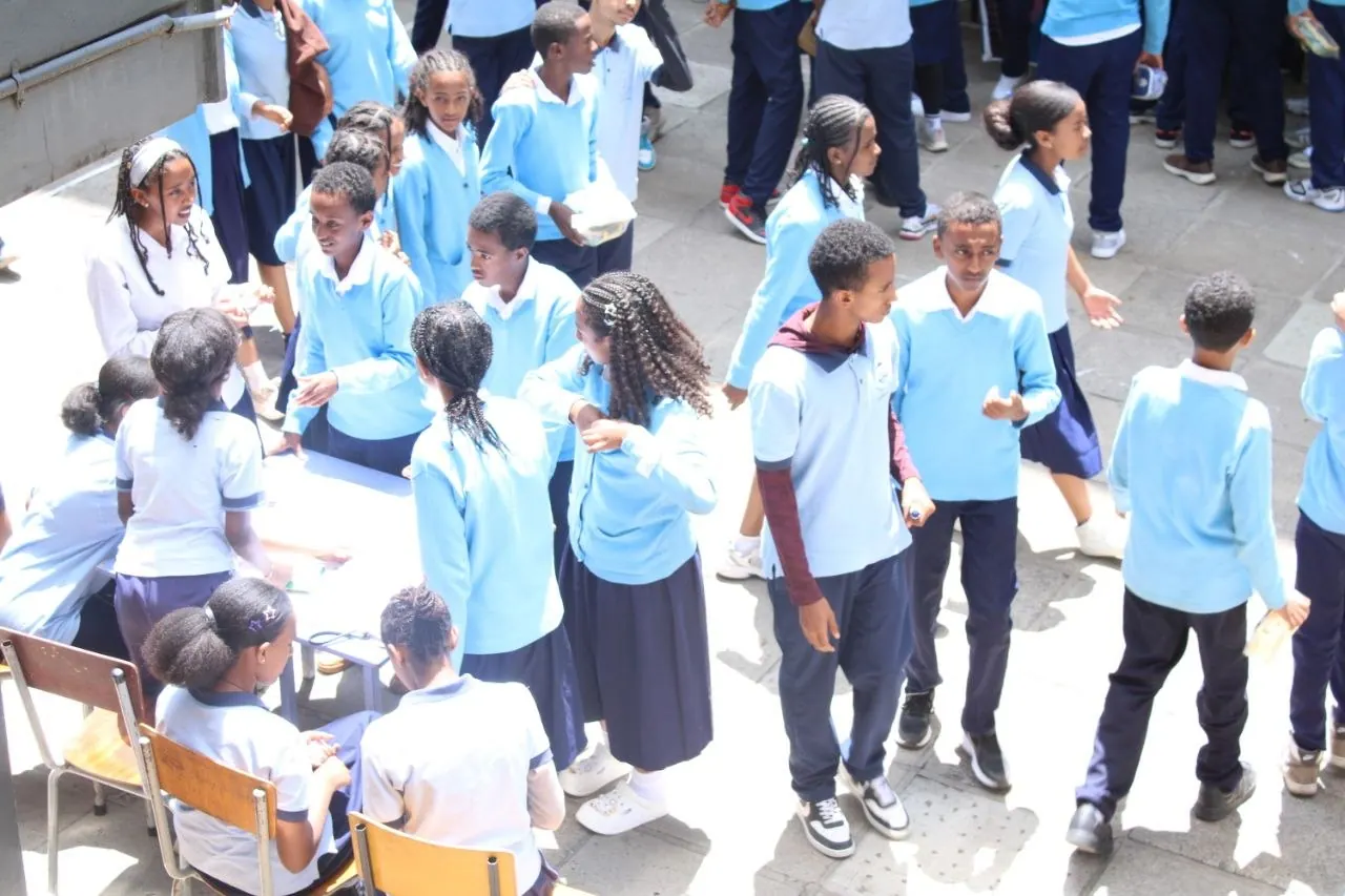 Students visiting club stands at LCCS 2026 Club Day (photo 9)